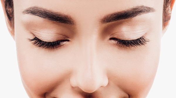 eyebrow and eyelash tinting